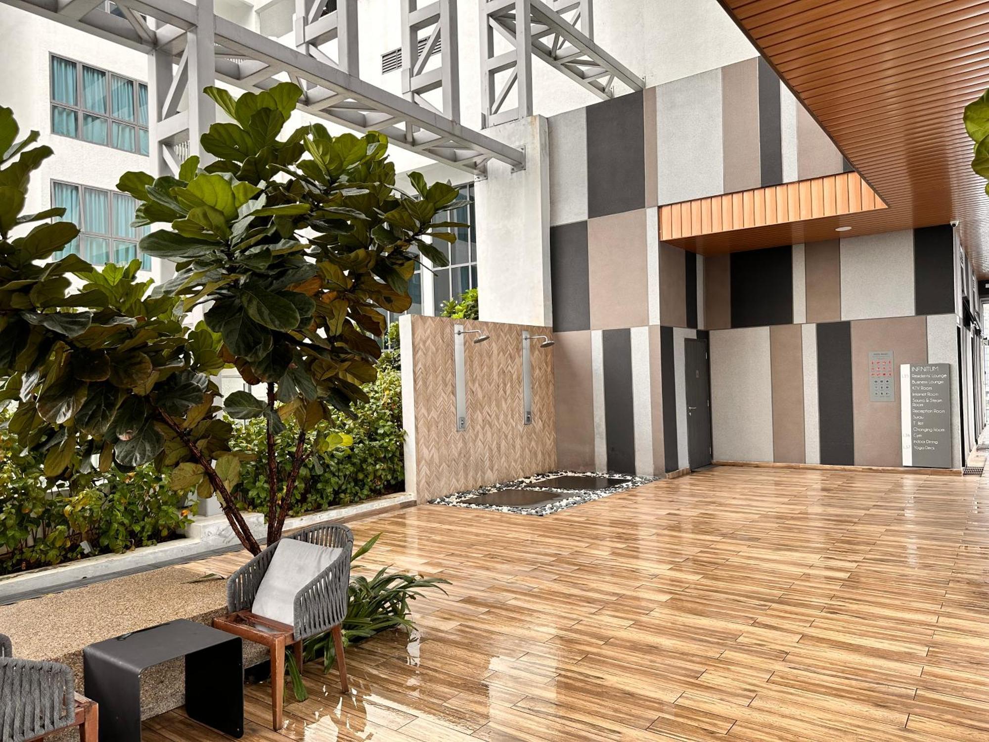 The Luxe Suites Klcc By Cozy Stay 쿠알라룸푸르 외부 사진