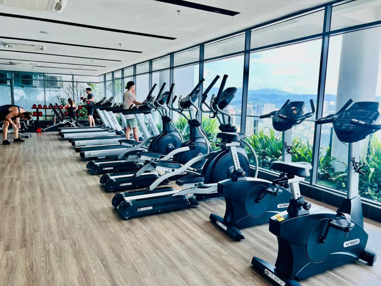 The Luxe Suites Klcc By Cozy Stay 쿠알라룸푸르 외부 사진